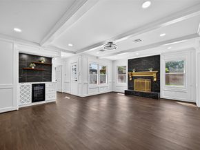 5607 Pebble Springs Drive, Houston TX 77066