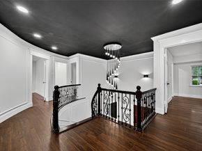 5607 Pebble Springs Drive, Houston TX 77066