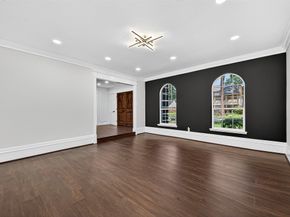 5607 Pebble Springs Drive, Houston TX 77066
