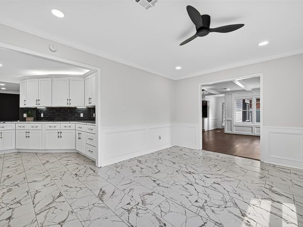 5607 Pebble Springs Drive, Houston TX 77066