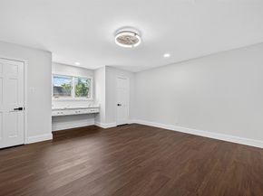 5607 Pebble Springs Drive, Houston TX 77066