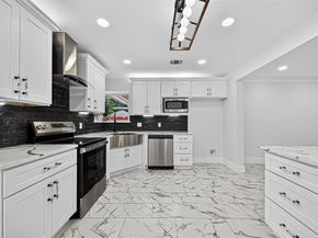 5607 Pebble Springs Drive, Houston TX 77066