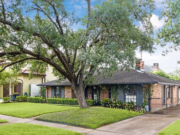 3829 Piping Rock Lane, Houston TX 77027
