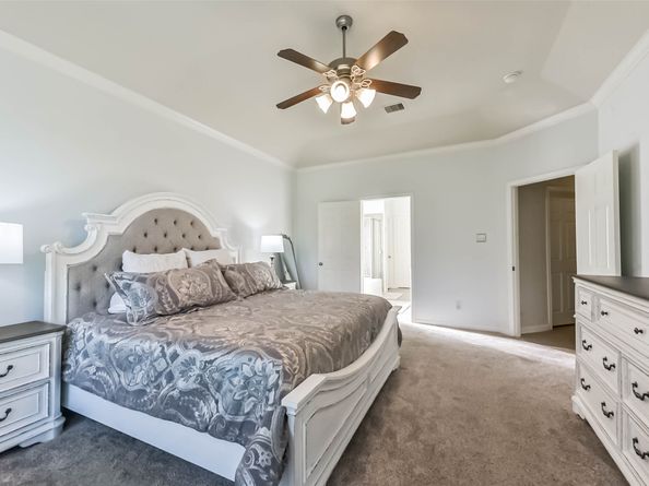 7102 Turtle Manor Drive, Humble TX 77346