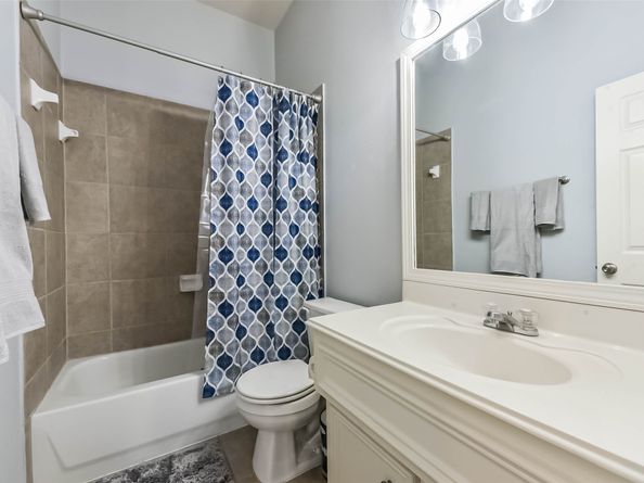 7102 Turtle Manor Drive, Humble TX 77346