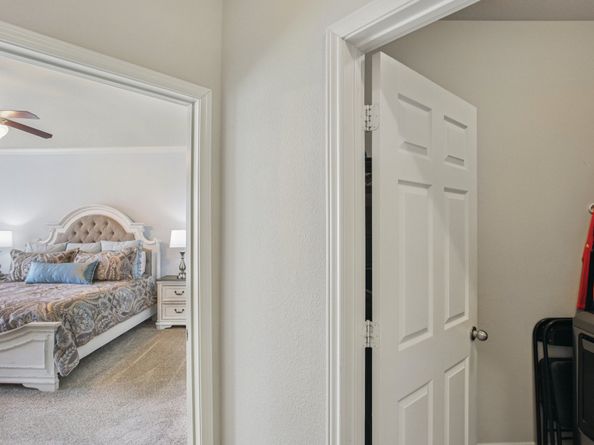7102 Turtle Manor Drive, Humble TX 77346