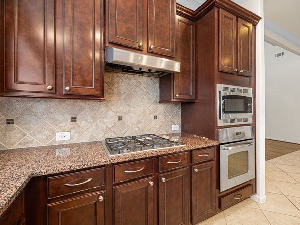 1010 Penny Worth Drive, Sugar Land TX 77479