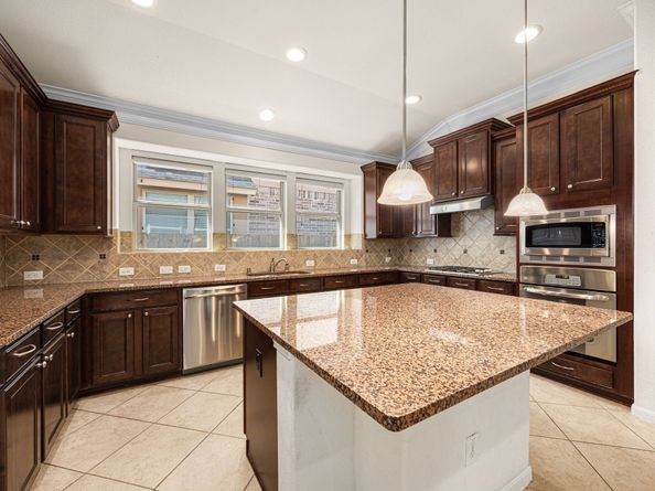 1010 Penny Worth Drive, Sugar Land TX 77479