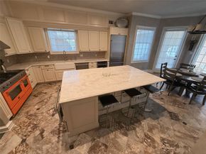 2819 Cedar Woods Place, Houston TX 77068