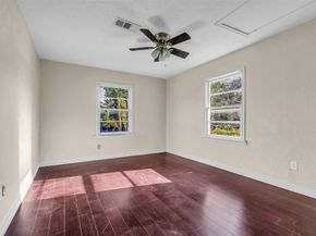131 E 31st 1/2 Street, Houston TX 77018