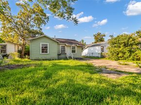 131 E 31st 1/2 Street, Houston TX 77018