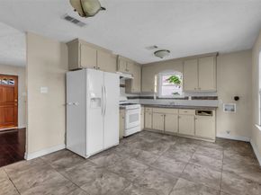 131 E 31st 1/2 Street, Houston TX 77018