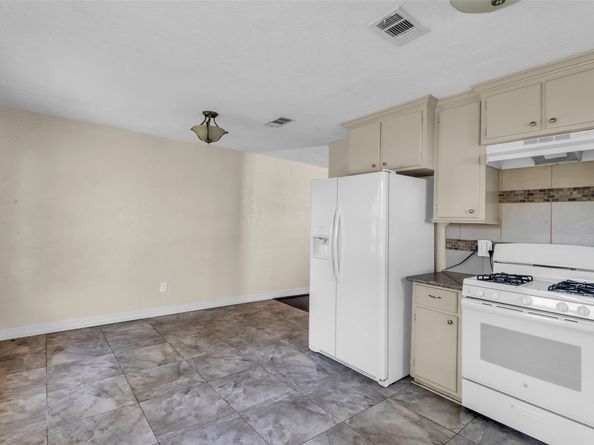 131 E 31st 1/2 Street, Houston TX 77018