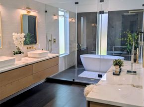 8102 Montridge Drive, Houston TX 77055