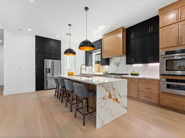 8102 Montridge Drive, Houston TX 77055