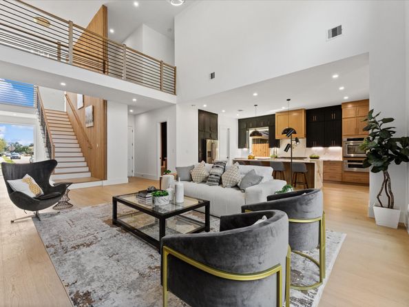 8102 Montridge Drive, Houston TX 77055