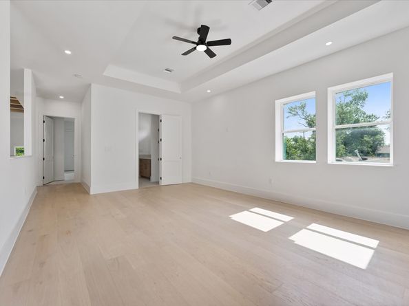 8102 Montridge Drive, Houston TX 77055