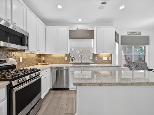 19315 Laguna Woods Drive, Tomball TX 77375