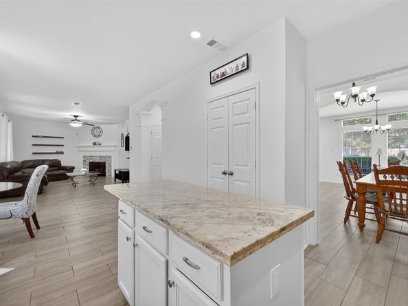 19315 Laguna Woods Drive, Tomball TX 77375