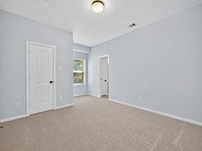 137 Cheswood Manor, The Woodlands TX 77382