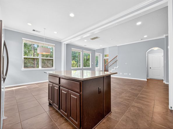 137 Cheswood Manor, The Woodlands TX 77382