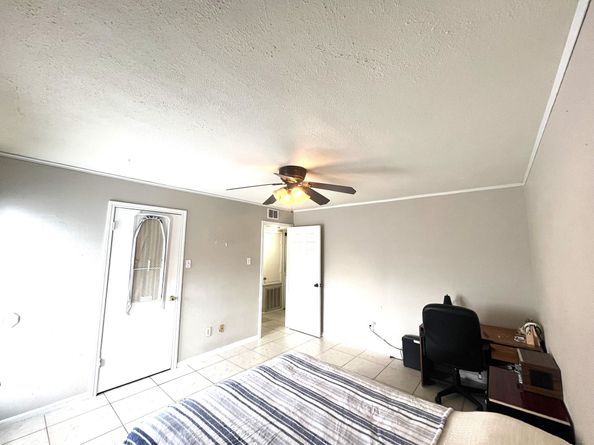 10211 Sugar Branch Drive 434, Houston TX 77036