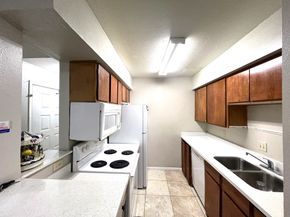 10211 Sugar Branch Drive 434, Houston TX 77036
