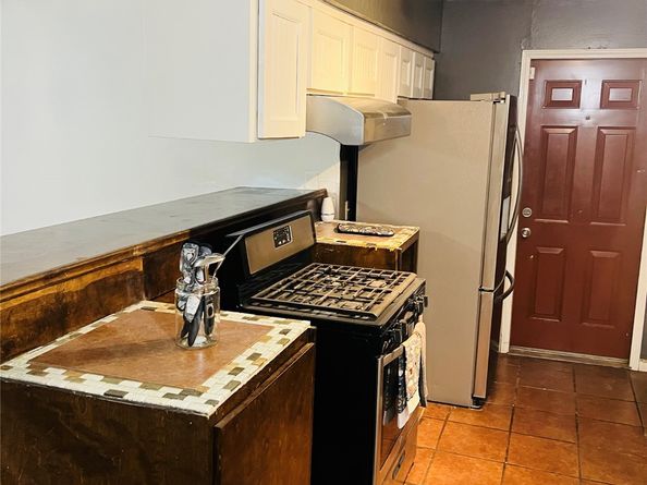 5539 Greylog Drive, Houston TX 77048