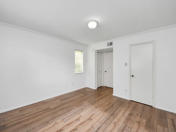 3500 Tangle Brush Drive 65, The Woodlands TX 77381
