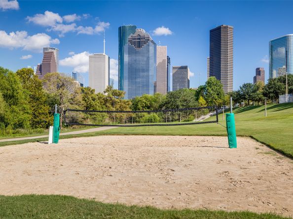 411 W DREW Street, Houston TX 77006