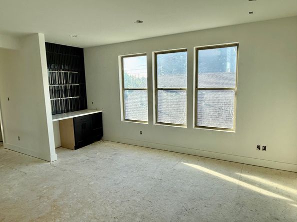 411 W DREW Street, Houston TX 77006