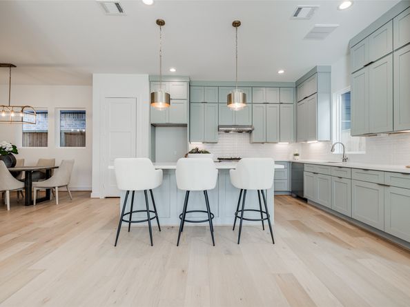 411 W DREW Street, Houston TX 77006