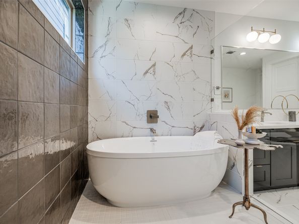 411 W DREW Street, Houston TX 77006