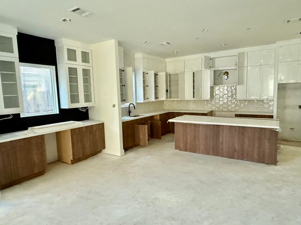 411 W DREW Street, Houston TX 77006