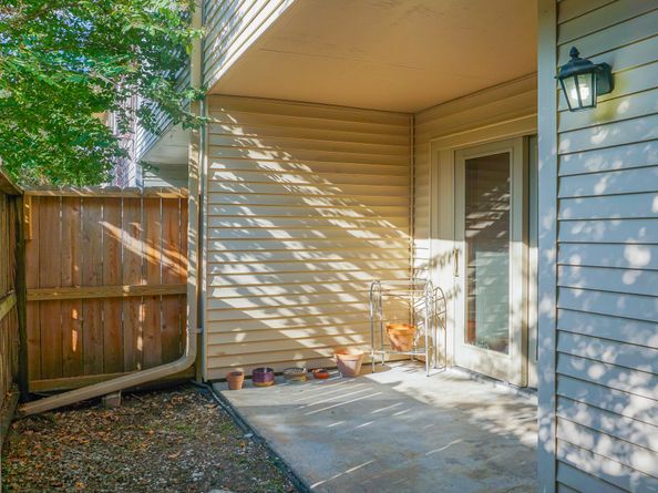 3100 Jeanetta Street 703, Houston TX 77063