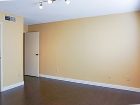 3100 Jeanetta Street 703, Houston TX 77063