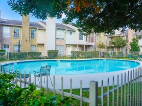 3100 Jeanetta Street 703, Houston TX 77063