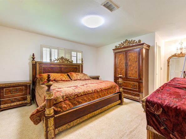 3307 Freshmeadows Drive, Houston TX 77063