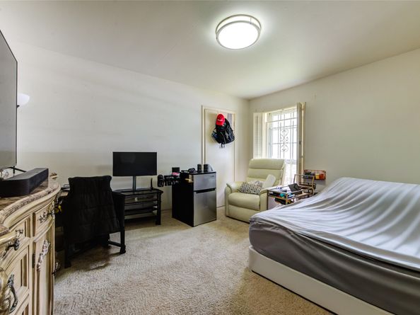 3307 Freshmeadows Drive, Houston TX 77063