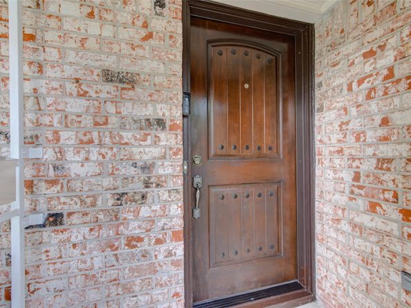 3307 Freshmeadows Drive, Houston TX 77063
