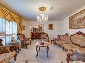 3307 Freshmeadows Drive, Houston TX 77063