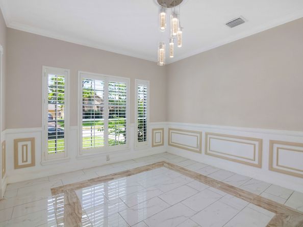 14103 Ragus Lake Drive, Sugar Land TX 77498