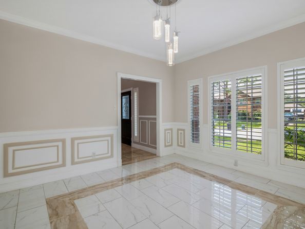 14103 Ragus Lake Drive, Sugar Land TX 77498