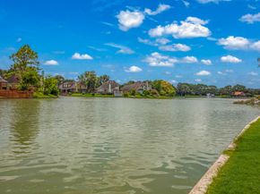 14103 Ragus Lake Drive, Sugar Land TX 77498