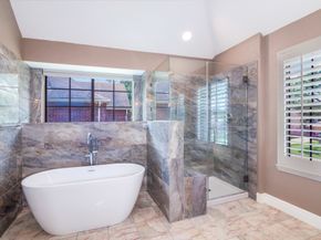 14103 Ragus Lake Drive, Sugar Land TX 77498