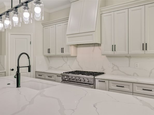 8405 Folkstone Lane, Houston TX 77075