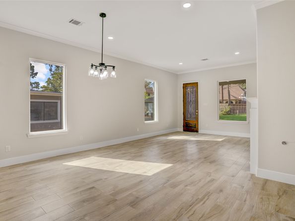 8405 Folkstone Lane, Houston TX 77075