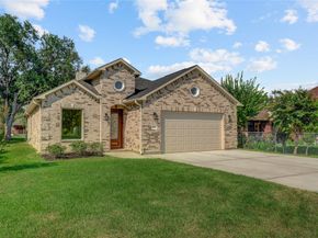 8405 Folkstone Lane, Houston TX 77075