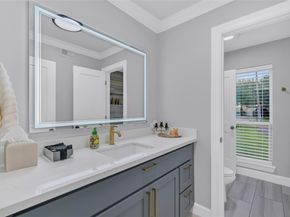 5122 Braesheather Drive, Houston TX 77096