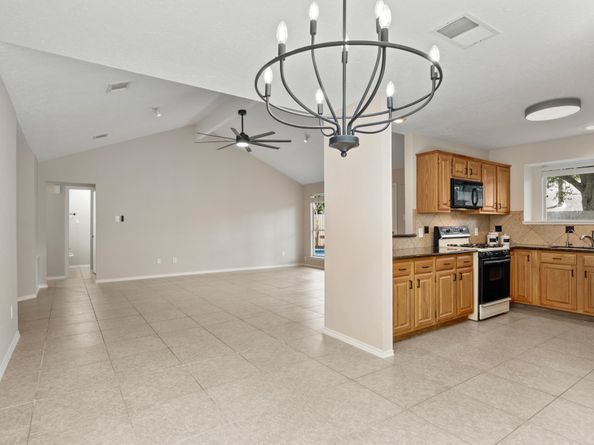 834 Mayweather Lane, Richmond TX 77406